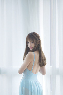 电波女与青春男